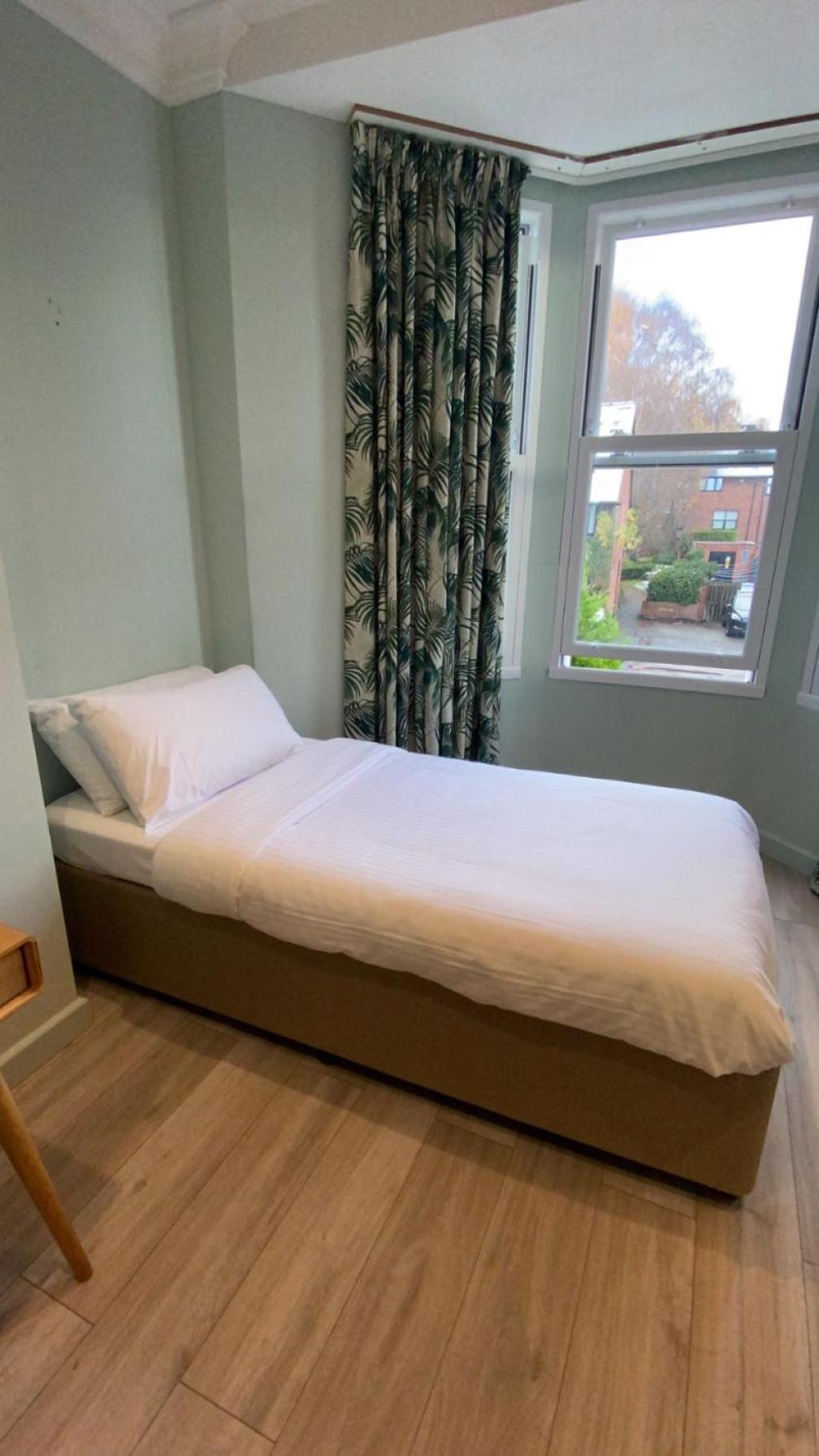 Hamilton Court Hotel Hoole Chester Exteriér fotografie